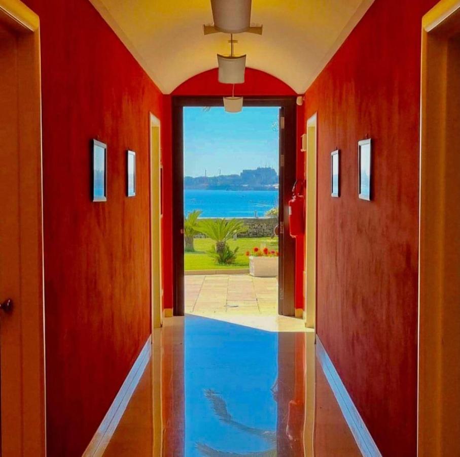 Hotel Saraceno Al Faro Taranto Luaran gambar