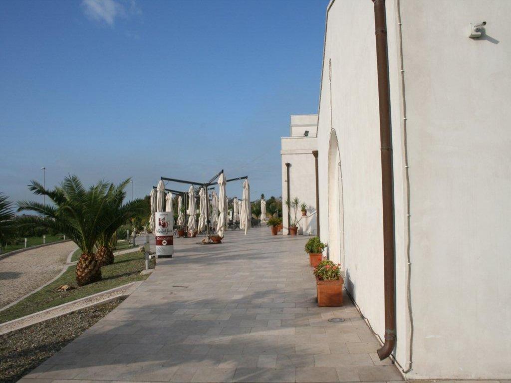 Hotel Saraceno Al Faro Taranto Luaran gambar
