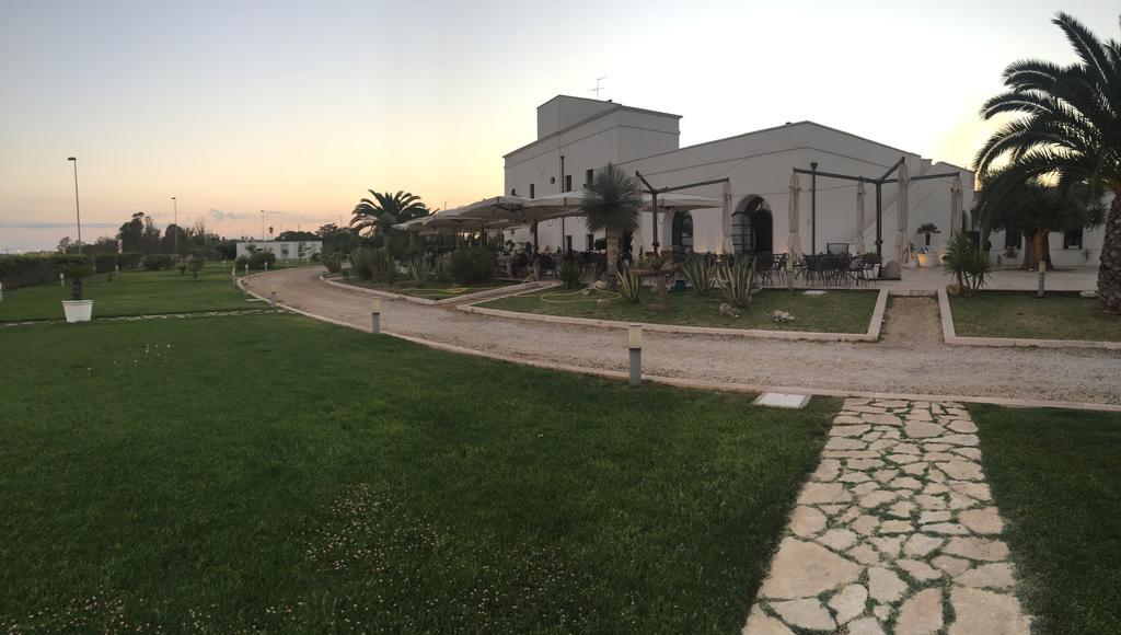 Hotel Saraceno Al Faro Taranto Luaran gambar